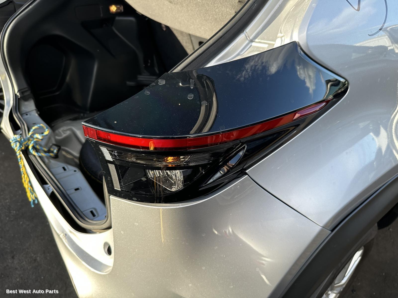 2024 TOYOTA YARIS CROSS Right Taillight