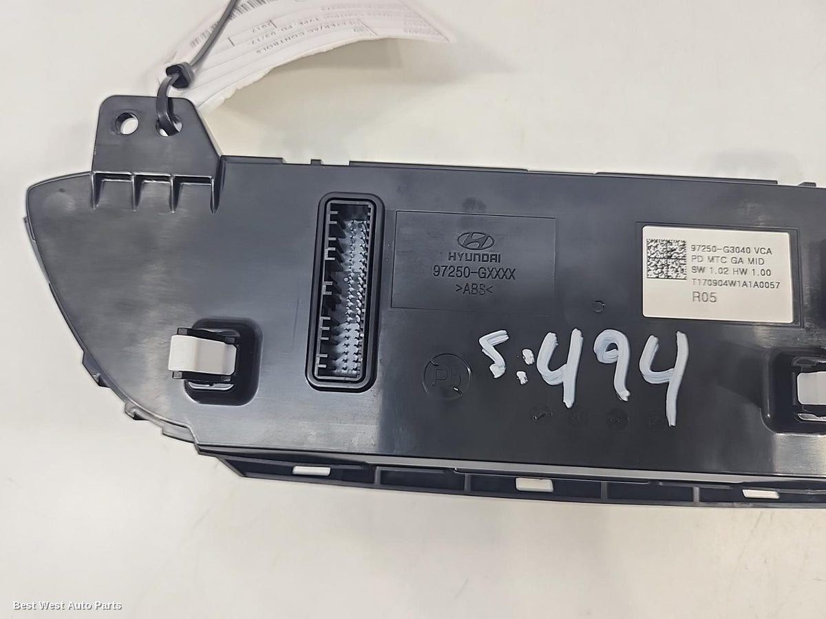 2017 HYUNDAI I30 Heater/Ac Controls