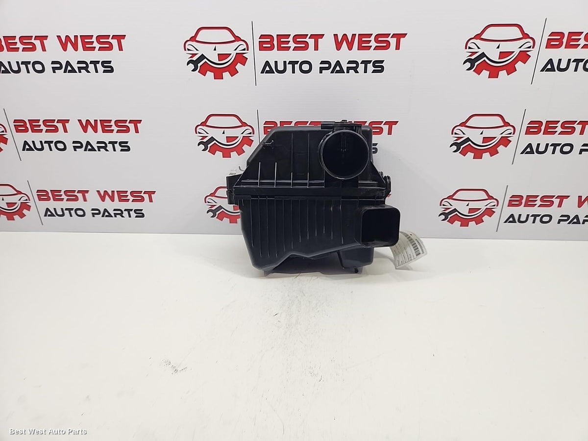 2021 TOYOTA CAMRY Air Cleaner/Box