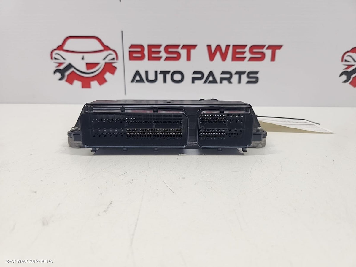 2016 TOYOTA YARIS Ecu