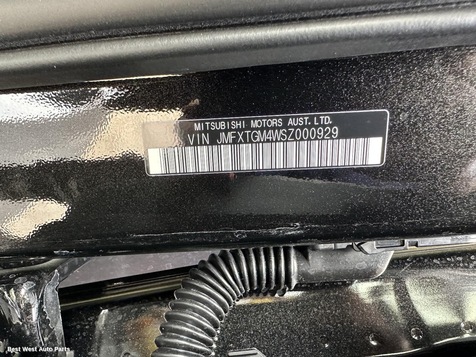 2025 MITSUBISHI OUTLANDER Right Taillight