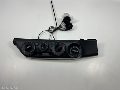 2024 TOYOTA HILUX Heater/Ac Controls
