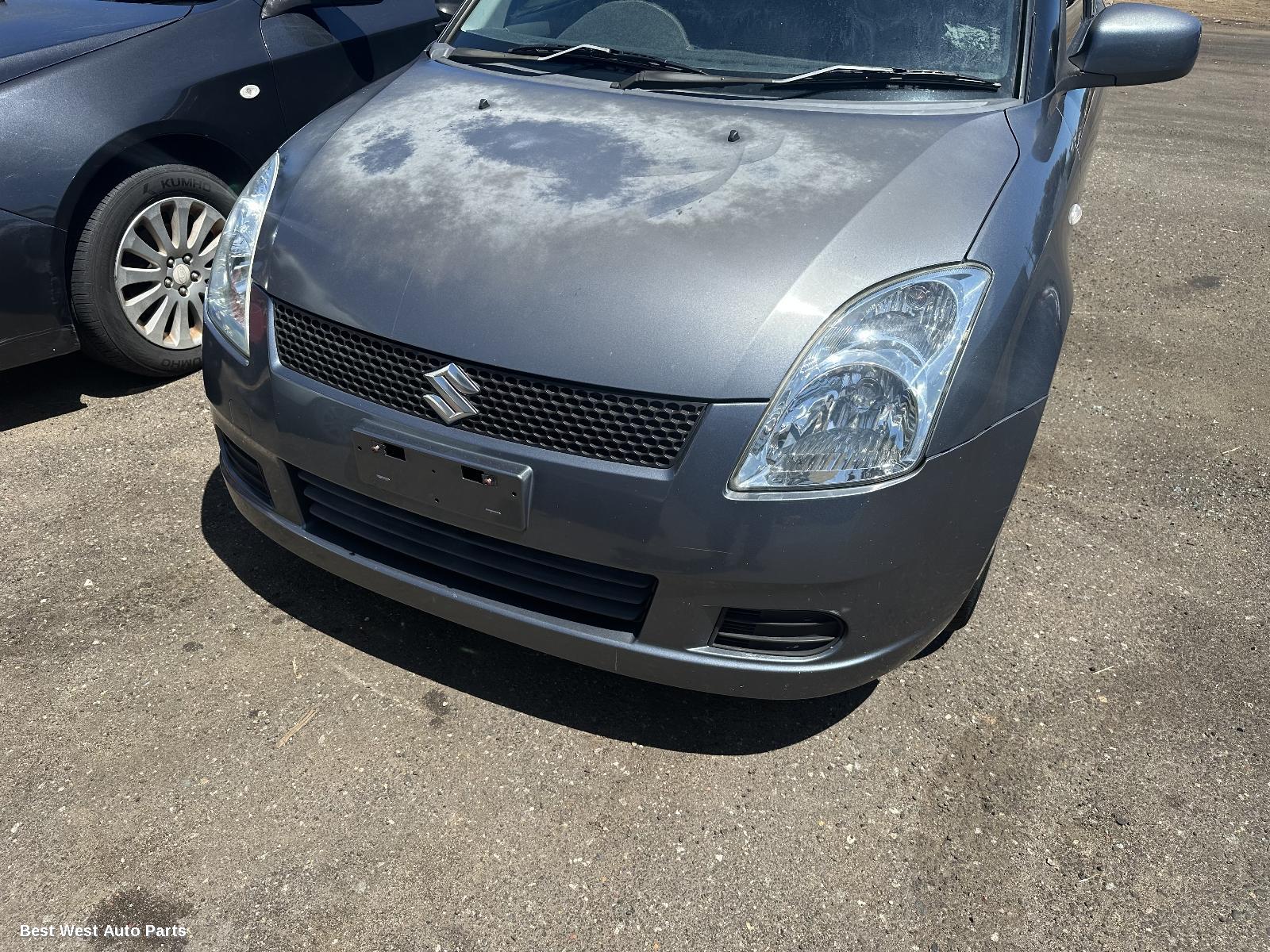 2005 SUZUKI SWIFT Right Taillight