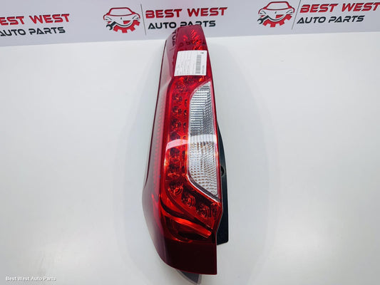 2011 NISSAN XTRAIL Left Taillight