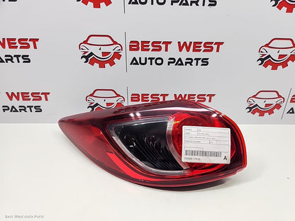 2014 MAZDA CX5 Left Taillight