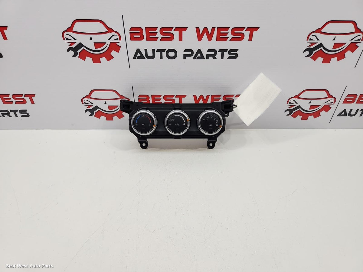 2019 MAZDA CX3 Heater/Ac Controls