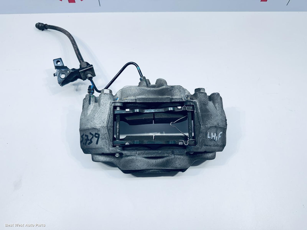 2024 TOYOTA HILUX Caliper