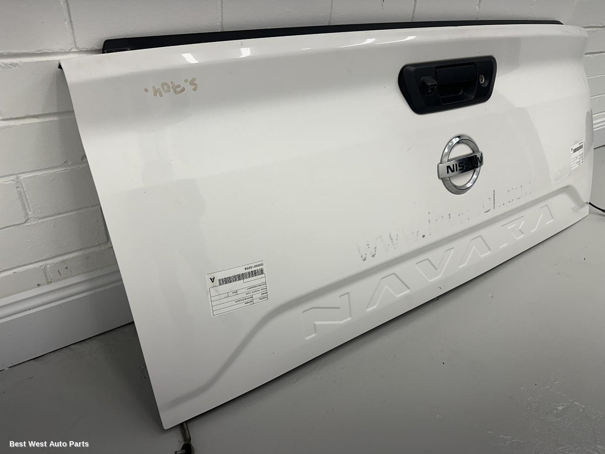 2024 NISSAN NAVARA Bootlid/Tailgate