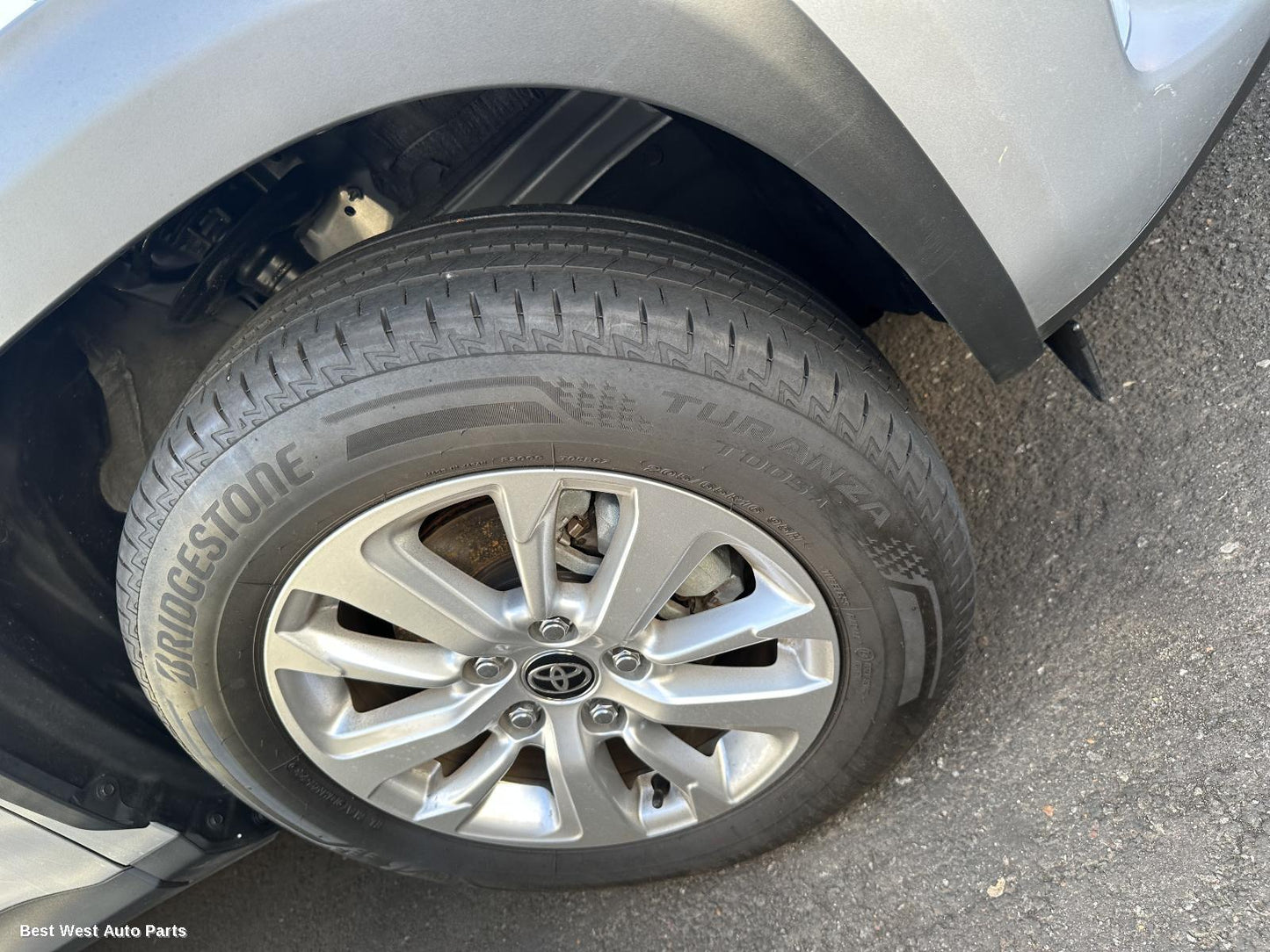 2024 TOYOTA YARIS CROSS Wheel Mag