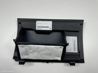 2023 MITSUBISHI OUTLANDER Glove Box