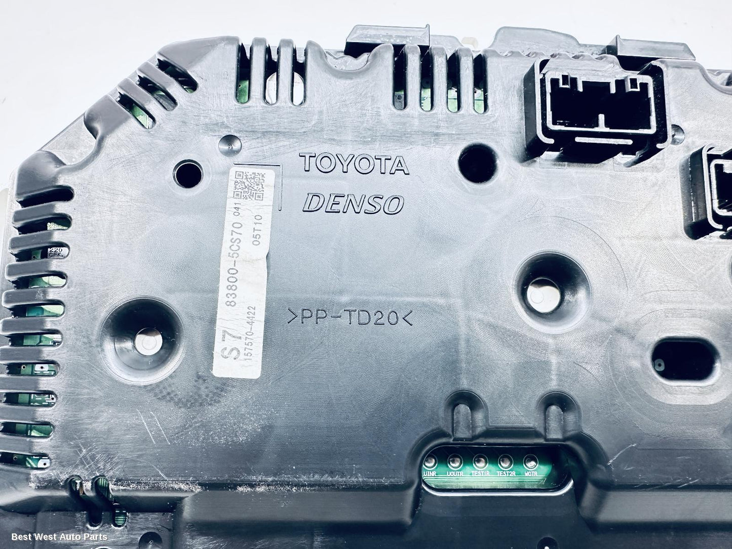 2016 TOYOTA YARIS Instrument Cluster