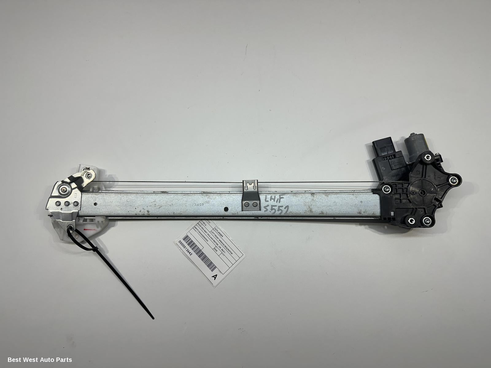 2025 MITSUBISHI OUTLANDER Left Front Window Reg/Motor