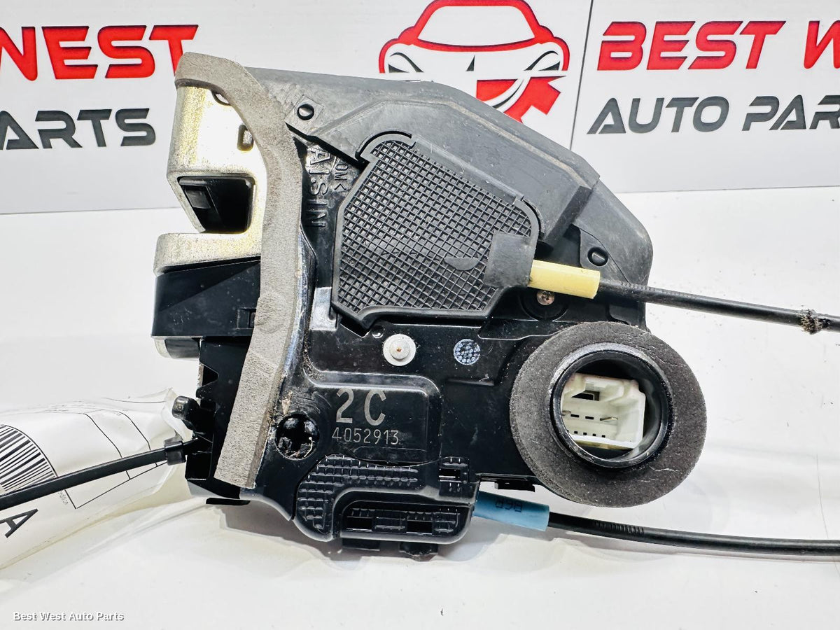 2014 TOYOTA RAV4 Door/Boot/Gate Lock