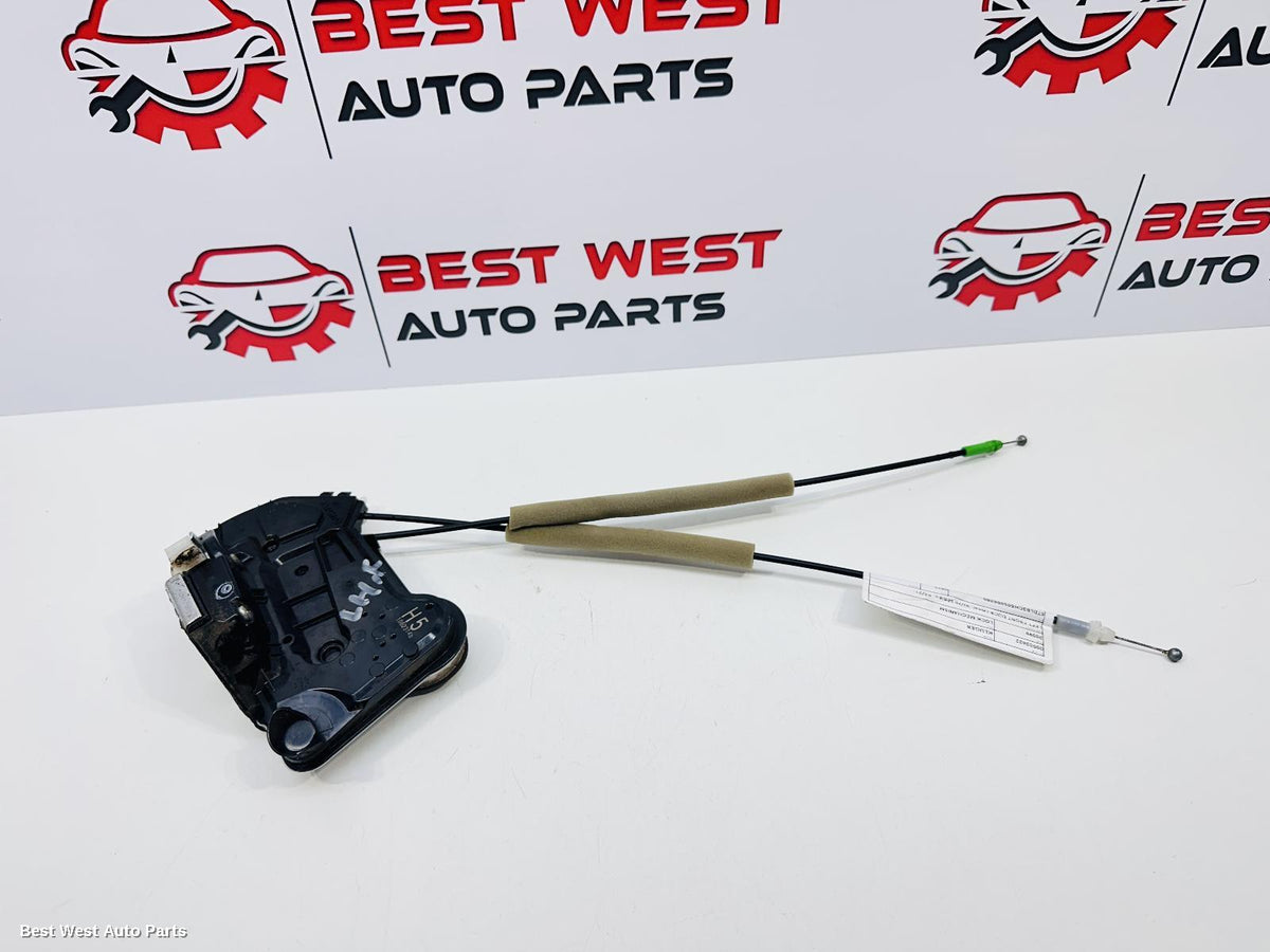 2022 TOYOTA KLUGER Door/Boot/Gate Lock