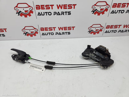 2017 TOYOTA HILUX Door/Boot/Gate Lock