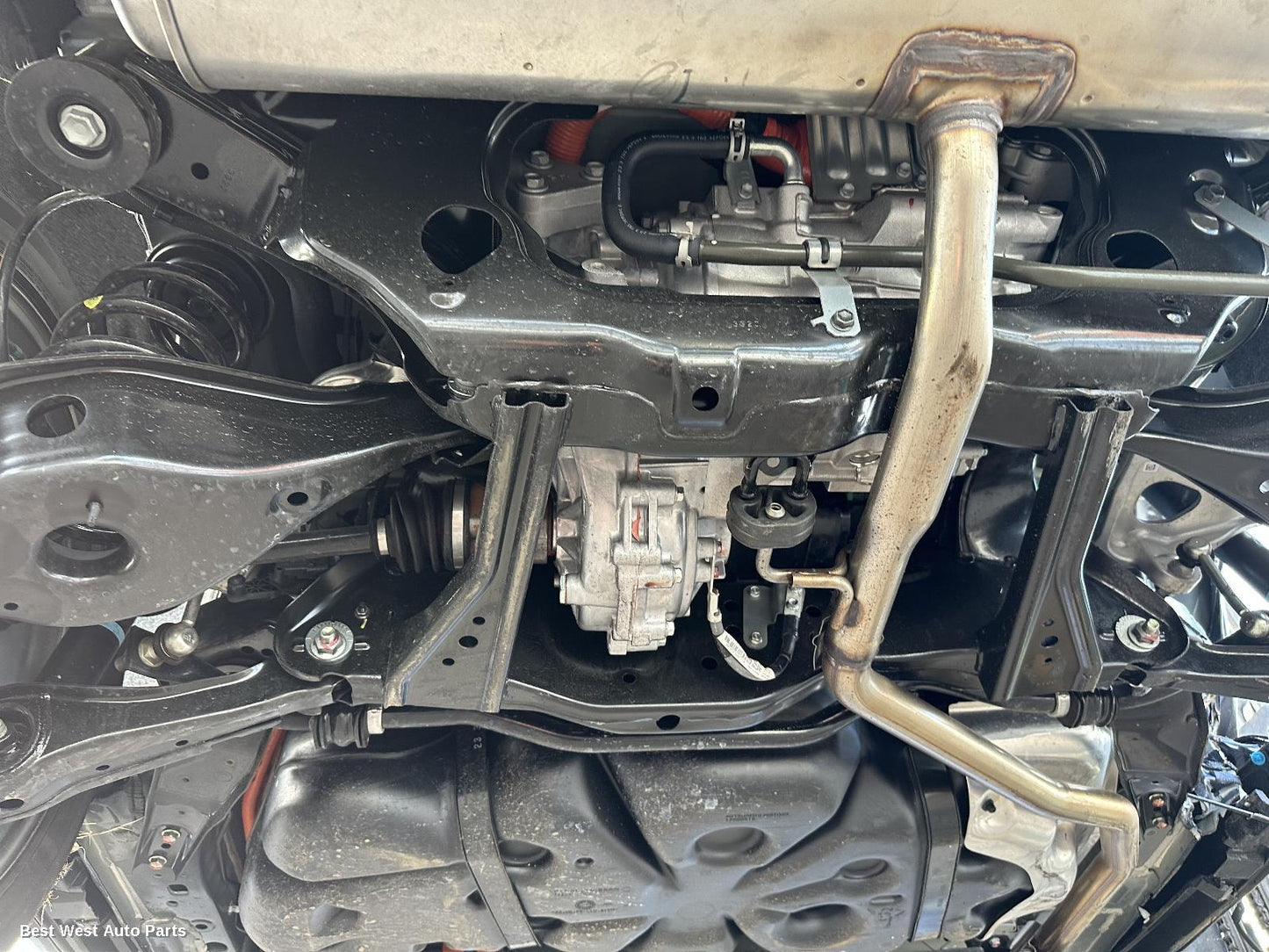 2023 MITSUBISHI OUTLANDER Differential Centre