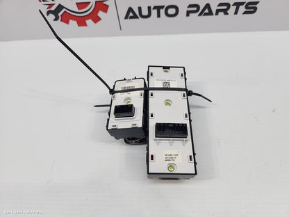 2022 HYUNDAI KONA Pwr Dr Wind Switch