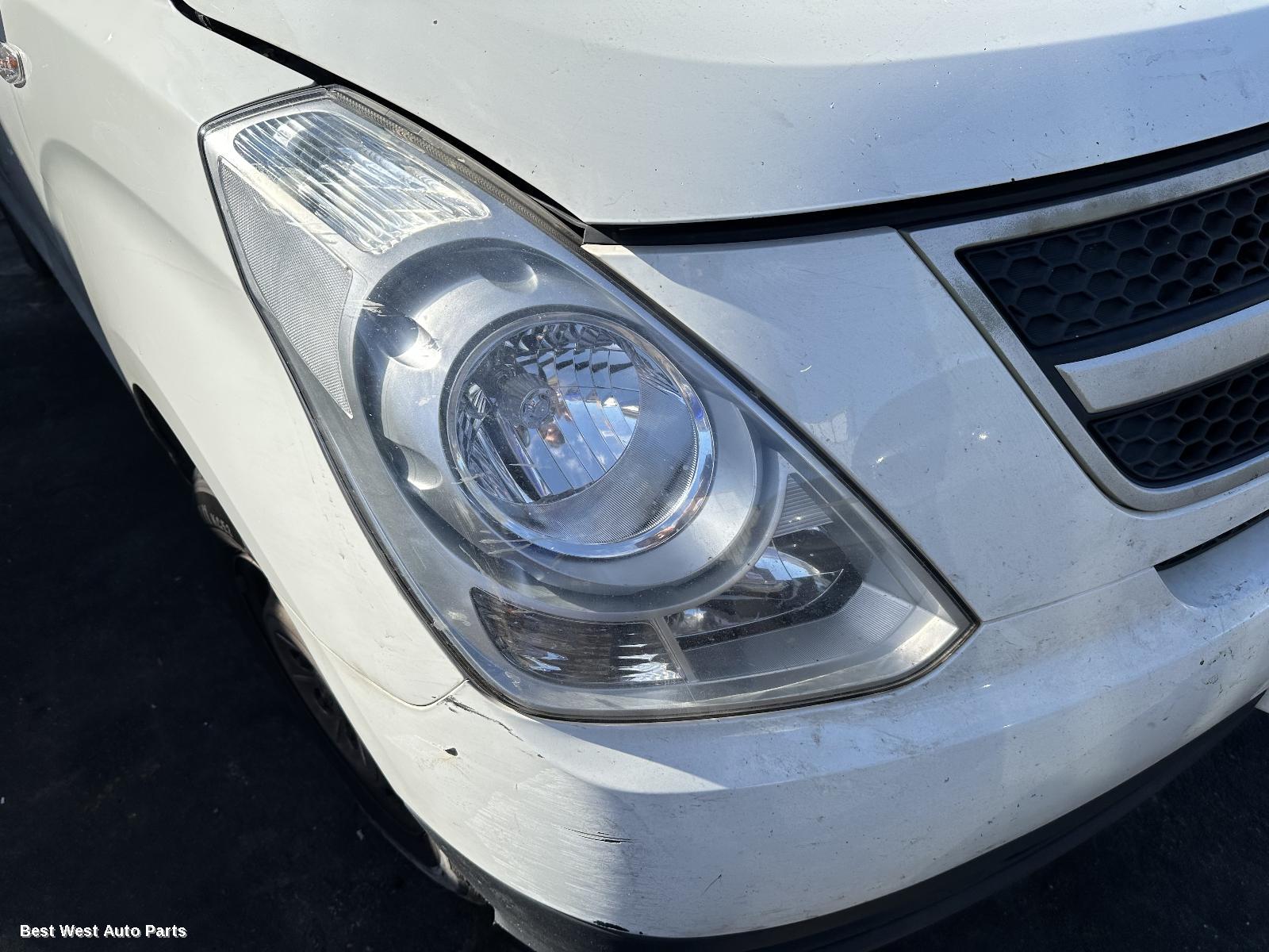 2011 HYUNDAI ILOAD/IMAX Right Taillight