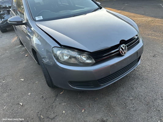 2012 VOLKSWAGEN GOLF Left Front Door