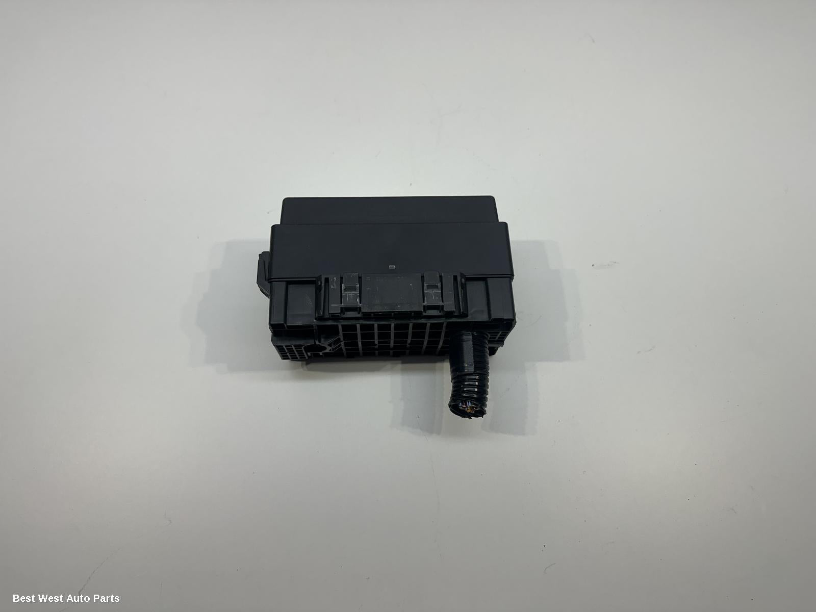 2023 MITSUBISHI OUTLANDER Fuse Box