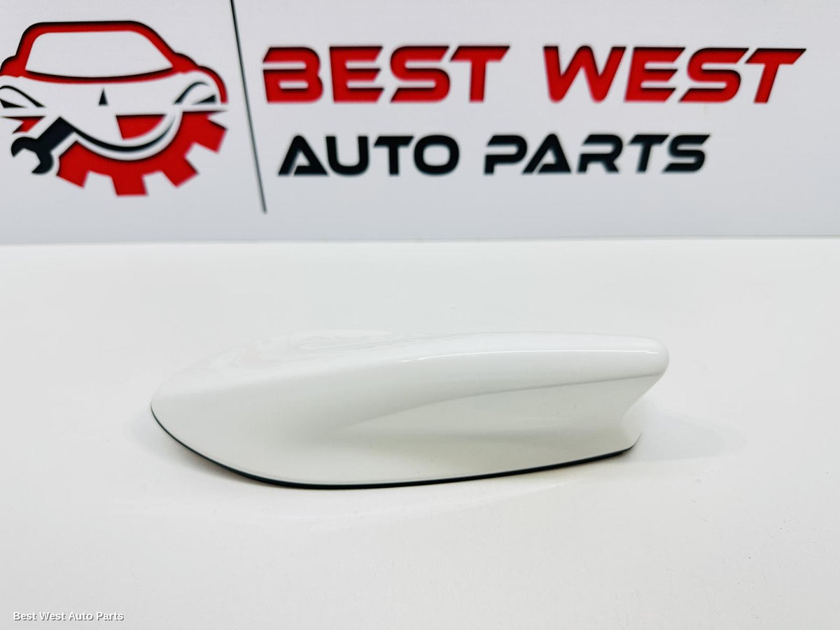 2021 TOYOTA COROLLA Antenna