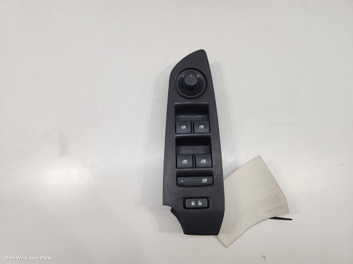 2017 HOLDEN TRAX Pwr Dr Wind Switch