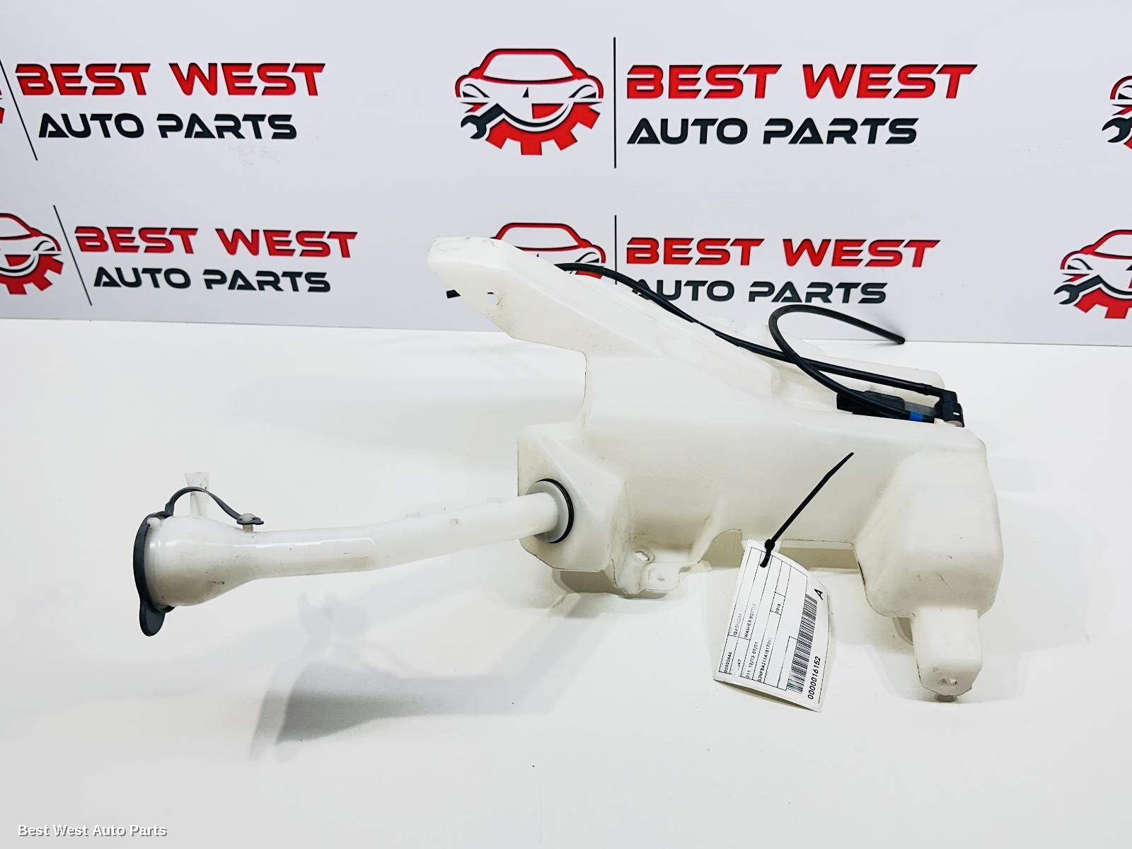 2016 NISSAN QASHQAI Washer Bottle