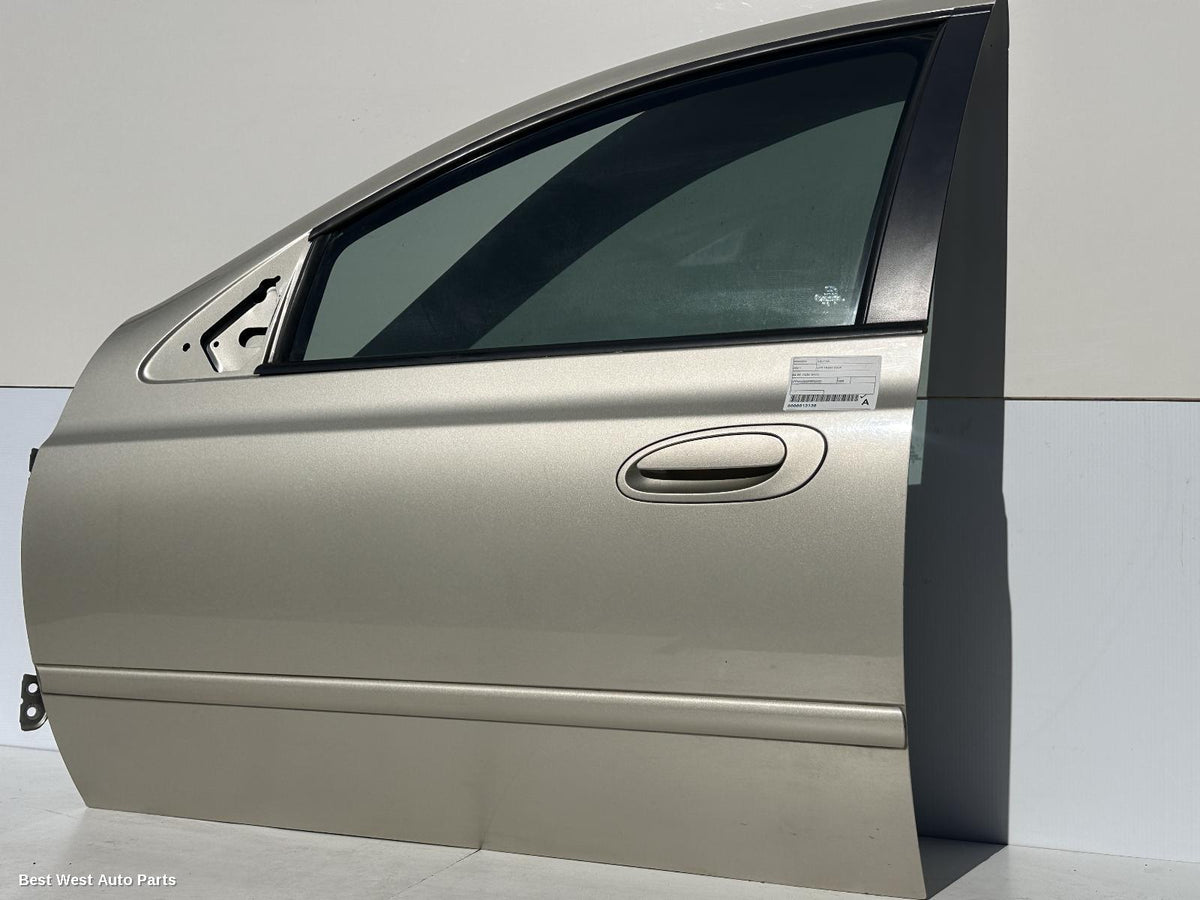 2008 FORD FALCON Left Front Door