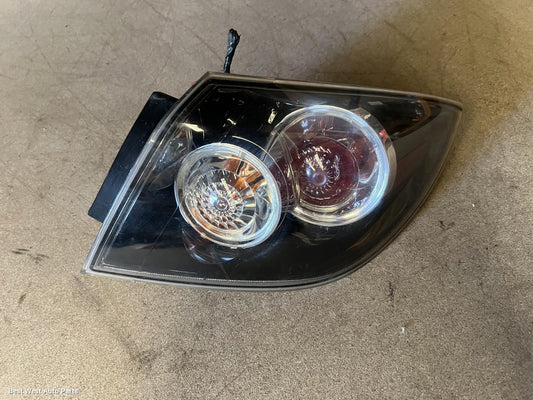 2007 MAZDA 3 Right Taillight