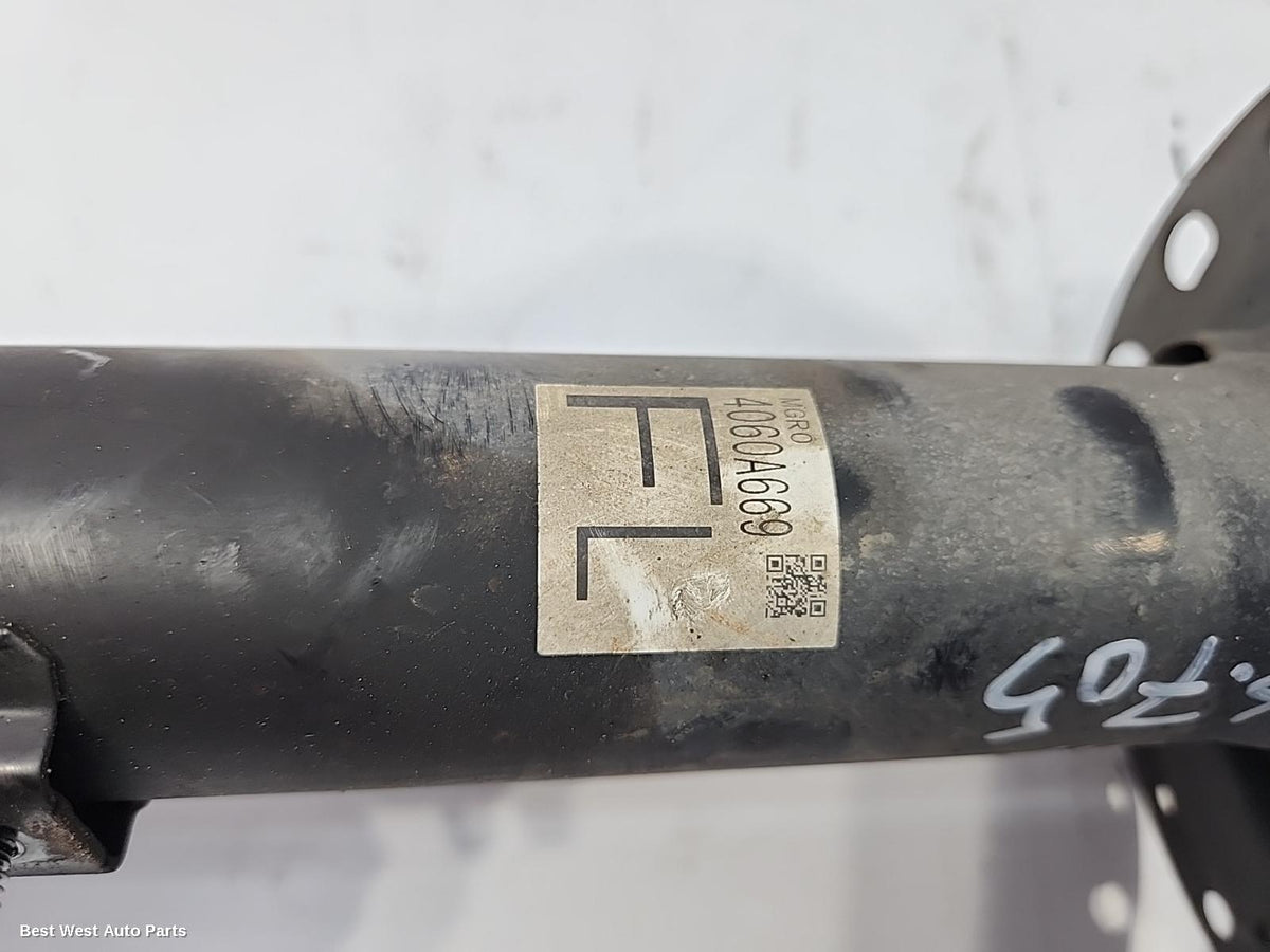 2019 MITSUBISHI ECLIPSE CROSS Left Front Strut
