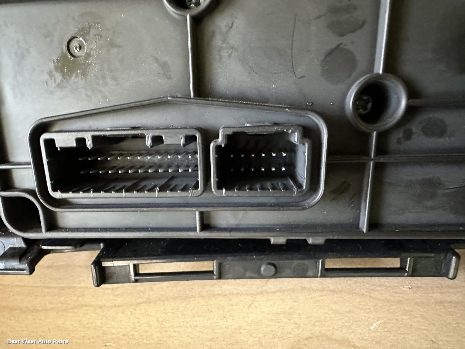 2019 MAZDA CX9 Heater/Ac Controls