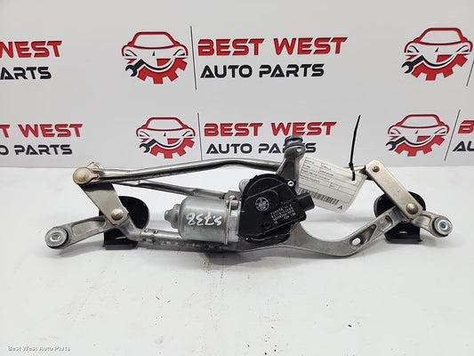2017 TOYOTA COROLLA Wiper Motor