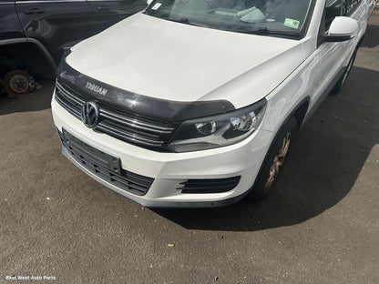 2012 VOLKSWAGEN TIGUAN Right Taillight