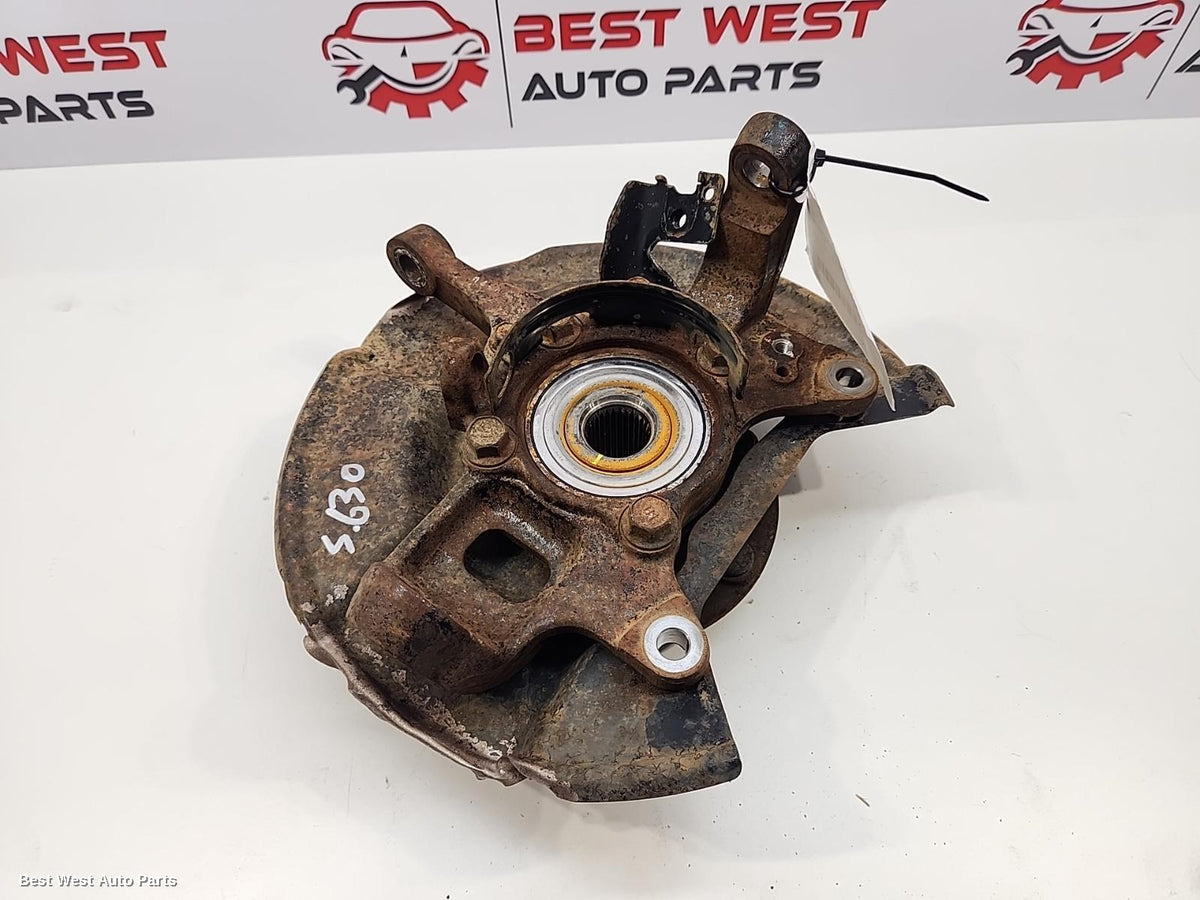 2020 MITSUBISHI TRITON Right Front Hub Assembly