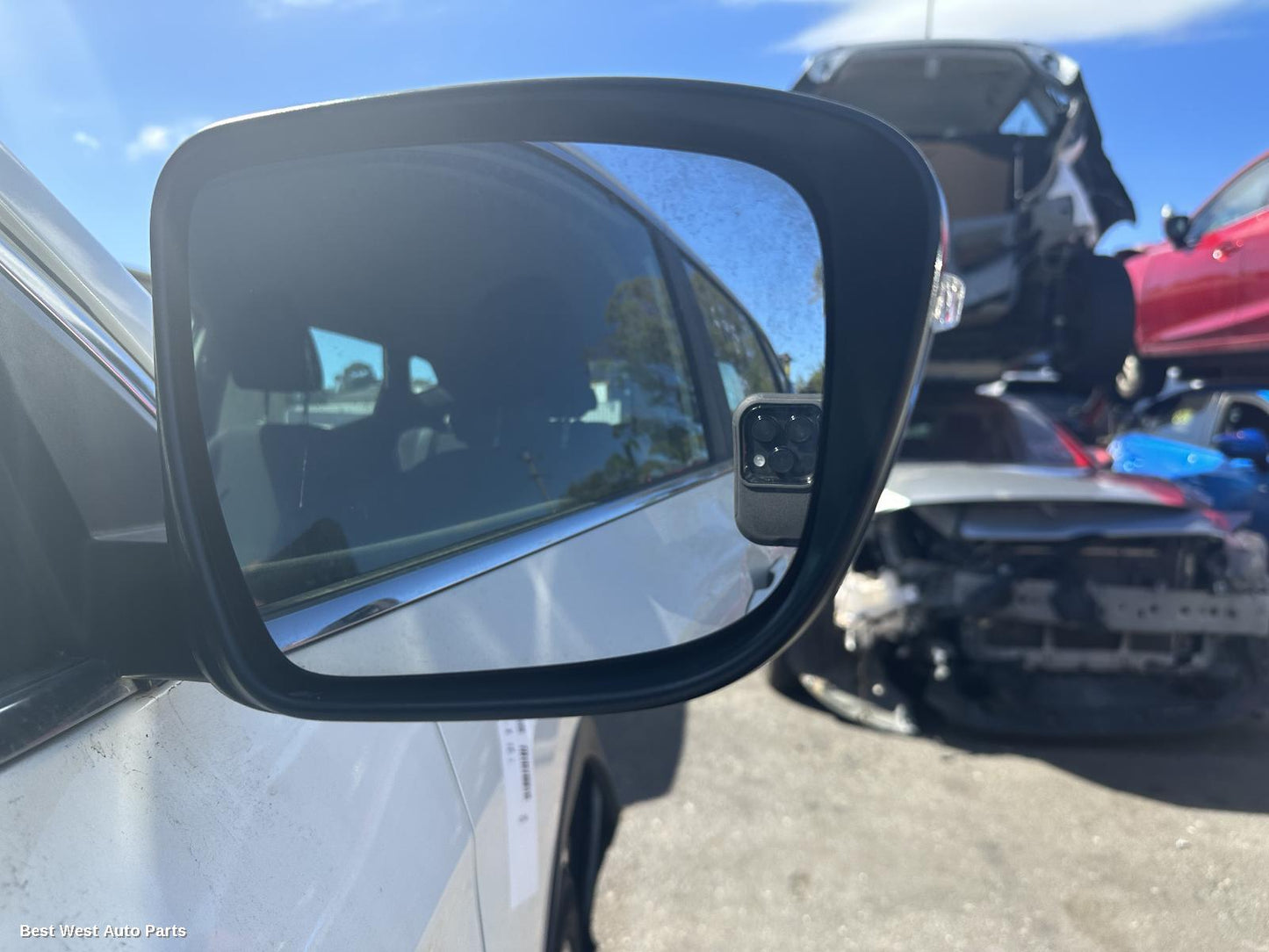 2016 NISSAN QASHQAI Rear Garnish