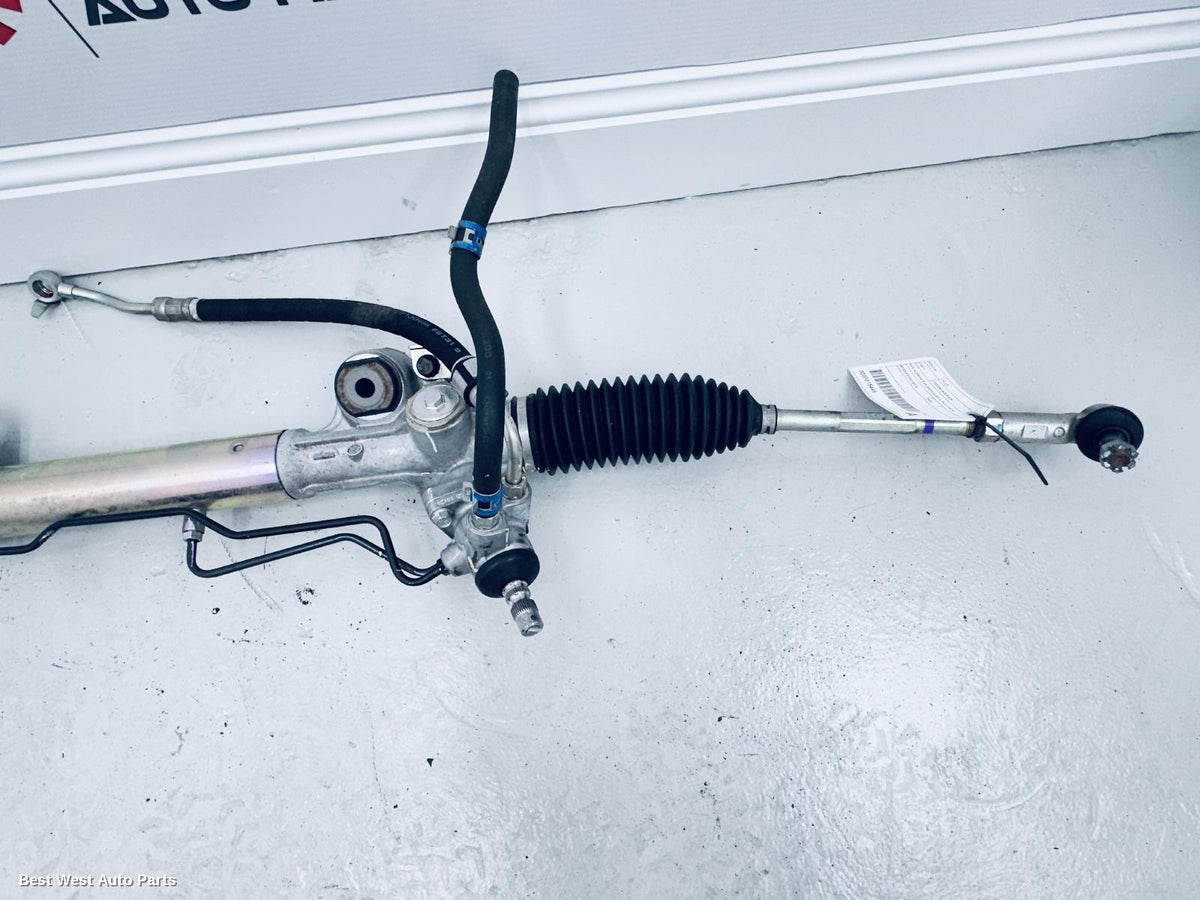 2024 TOYOTA HILUX Steering Box/Rack