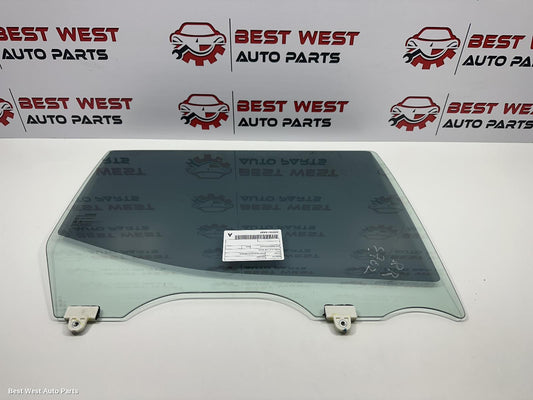 2024 NISSAN NAVARA Right Rear Door Window