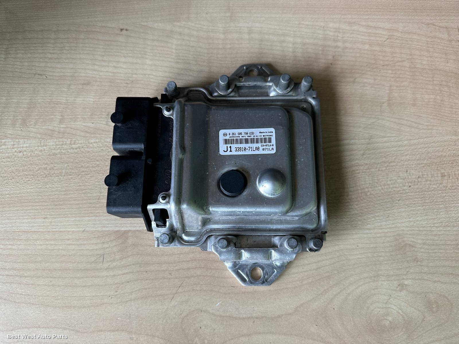 2015 SUZUKI SWIFT Ecu