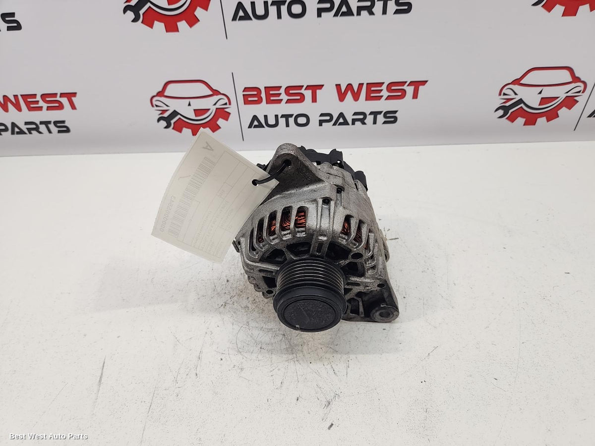 2015 HYUNDAI I30 Alternator