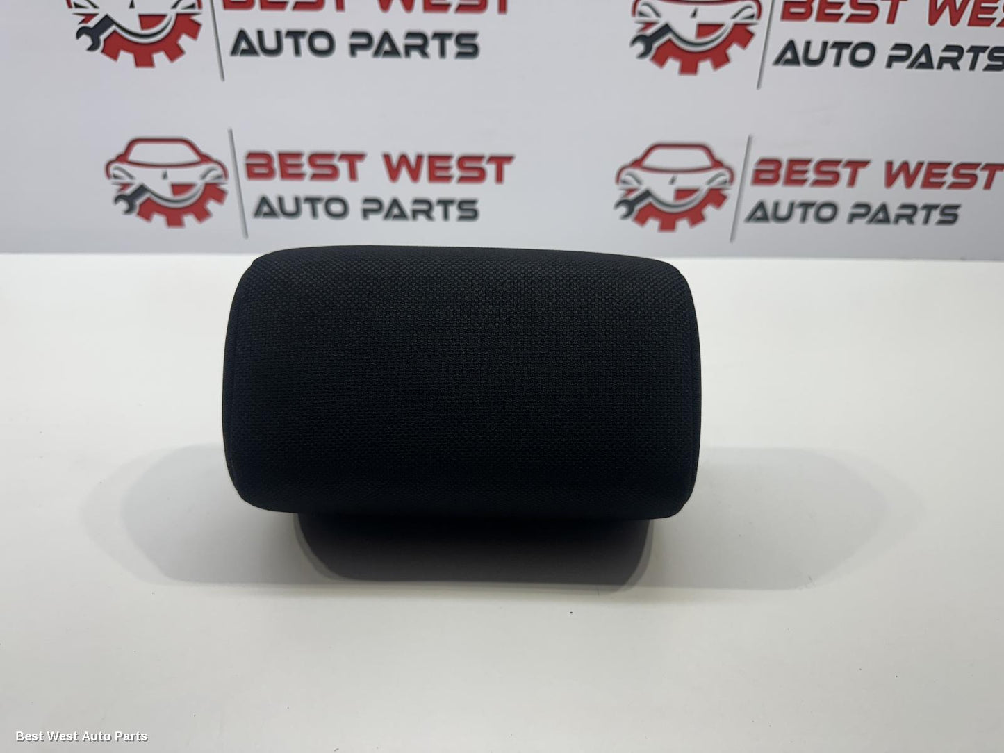 2024 TOYOTA HILUX Headrest