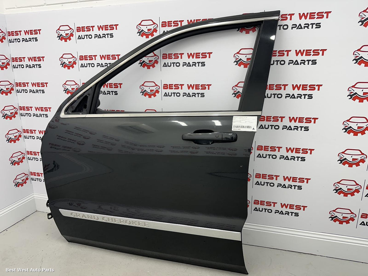 2011 JEEP GRANDCHEROKEE Left Front Door