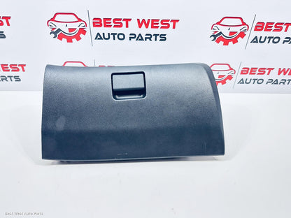 2024 NISSAN NAVARA Glove Box