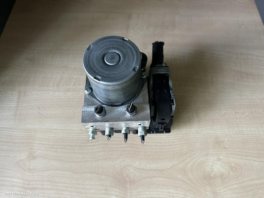 2013 JAGUAR XF Abs Pump/Modulator