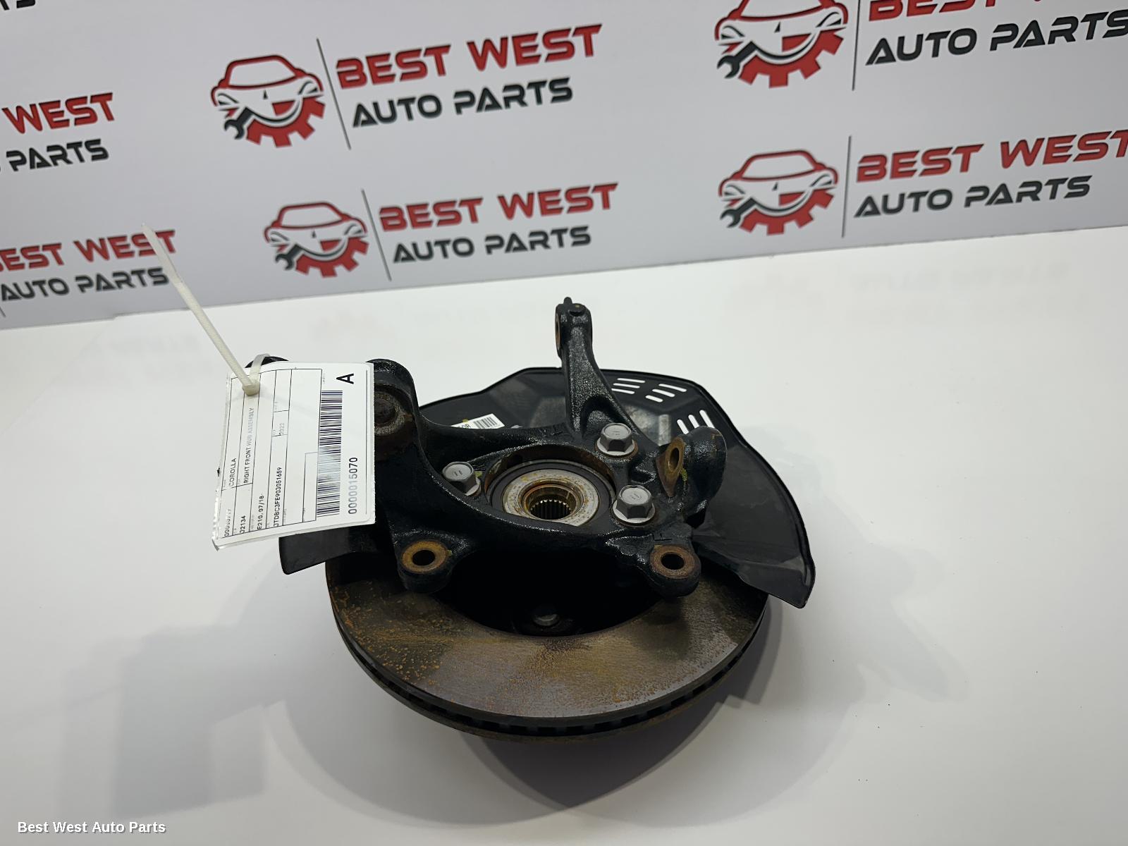2022 TOYOTA COROLLA Right Front Hub Assembly