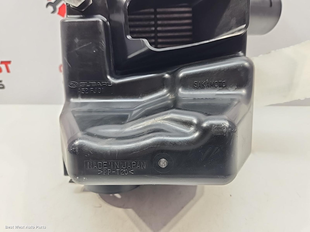 2013 SUBARU XV Air Cleaner/Box
