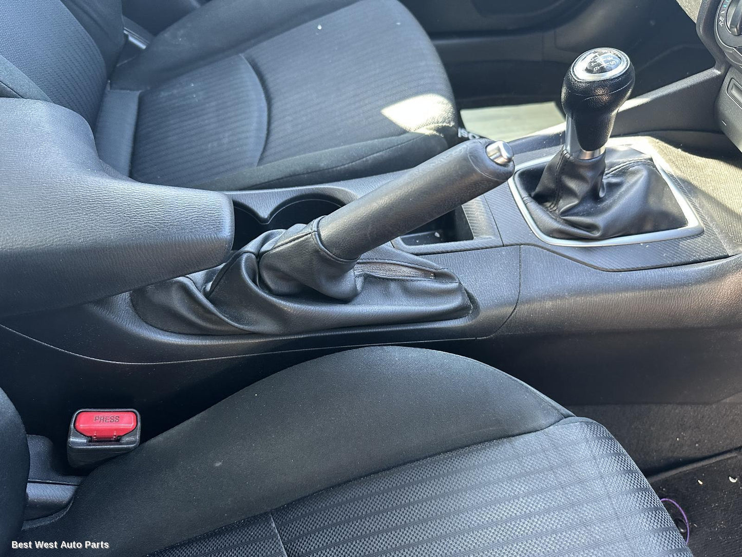 2014 MAZDA 3 Handbrake Lever