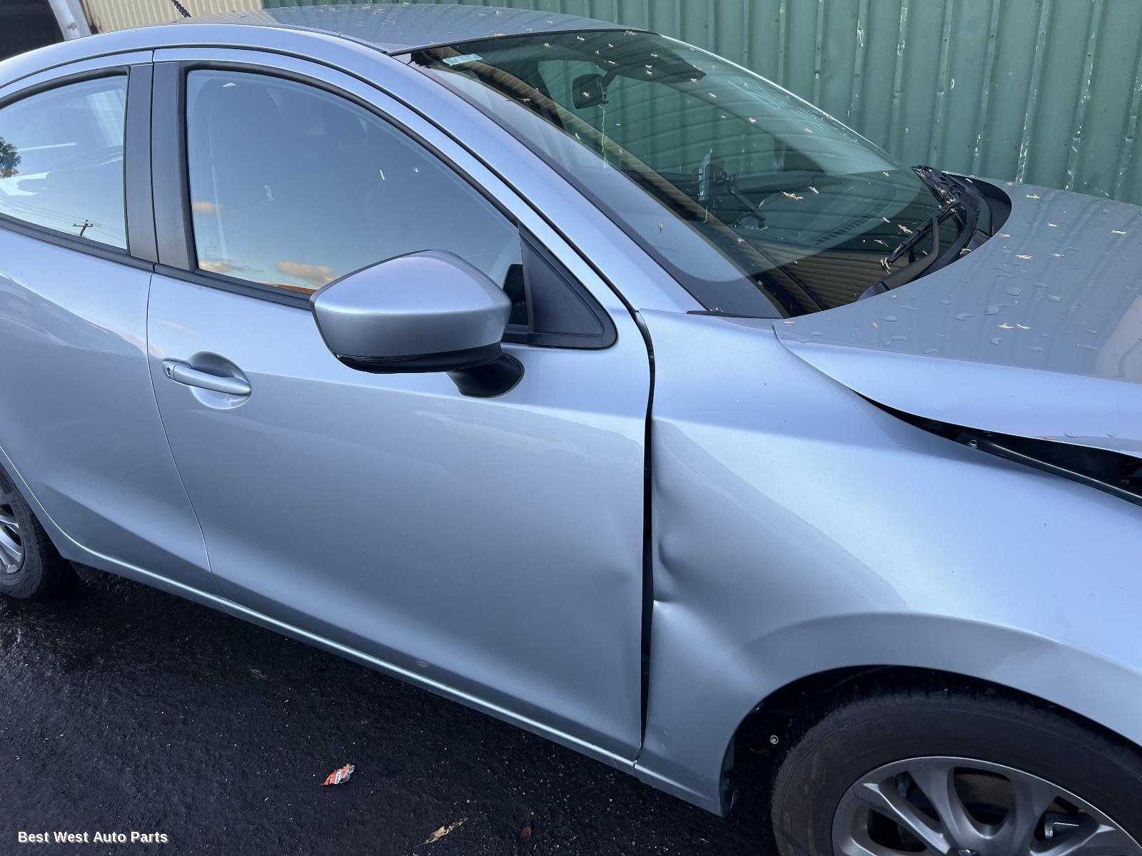 2020 MAZDA 2 Left Front Strut