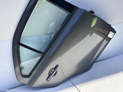 2011 SUZUKI KIZASHI Right Front Door