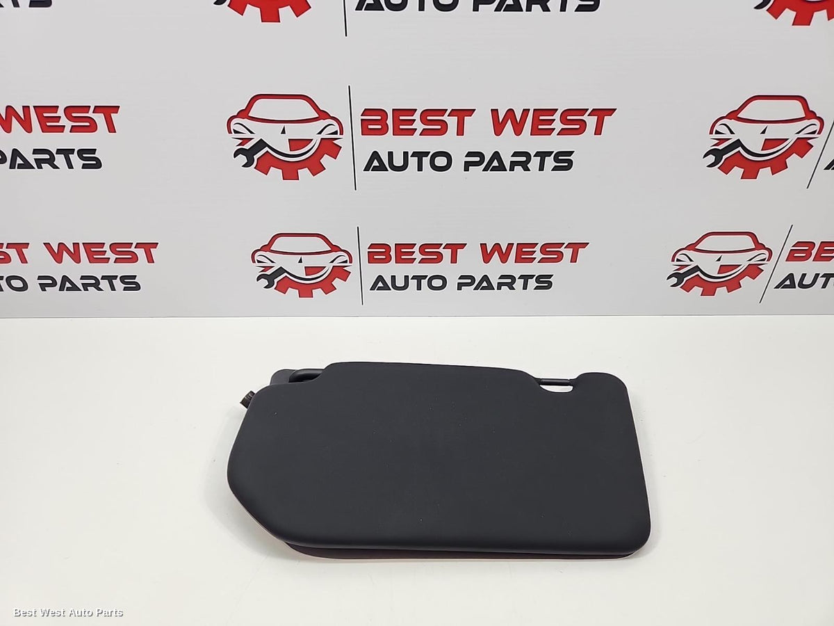 2025 MITSUBISHI OUTLANDER Sunvisor