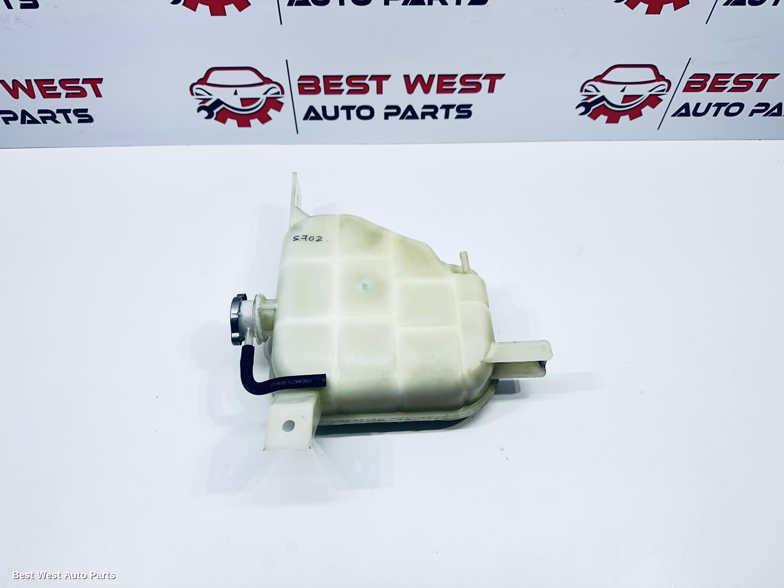 2024 NISSAN NAVARA Overflow Bottle